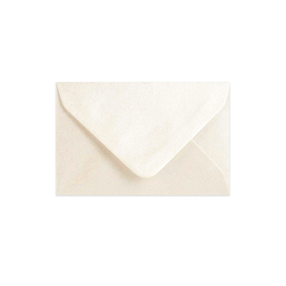 Oesterkleurige envelop - Punt Flap 62x94 mm