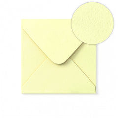 Ivoorkleurig Kuvert met Hamerslagmotief 155x155 mm