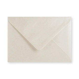 125x175 mm Grijswitte glanzende envelop