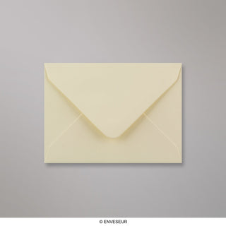 82x113 mm (C7) Créme Envelop